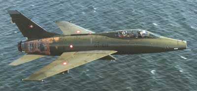 F-100 kampfly fra det danske flyvevåben F-100 kampfly fra det danske flyvevåben