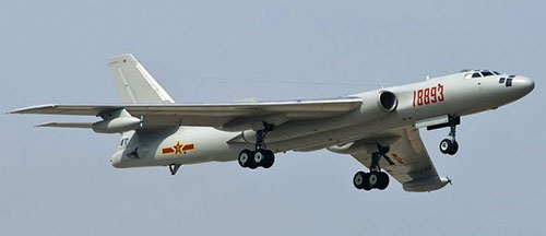 Xian H-6 bombefly fra det kinesiske luftvåben